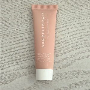 $5/$25 Beauty bundle
Summer Fridays Cloud Dew Gel Cream Moisturizer